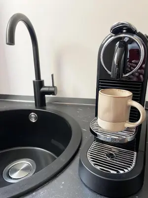 Set per la preparazione di tè e caffè presso Cararina home