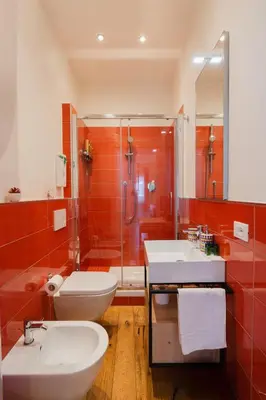 Bagno di Futura Florence apartment