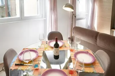 Area soggiorno di Appartamento Luna Florence at your fingertips