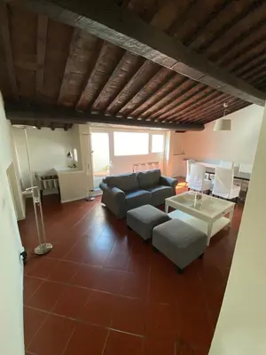 Area soggiorno di Elena's home