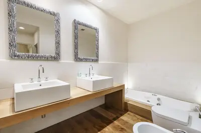 Bagno di Luxury Nest in Historic Florence