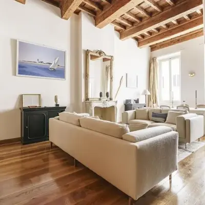 Luxury Nest in Historic Florence