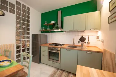 Cucina o angolo cottura di Un'oasi di pace vicino al centro storico