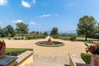 Giardino di Villa Loretino I Ultimate Luxury in Florence