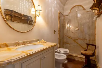 Bagno di Villa Loretino I Ultimate Luxury in Florence