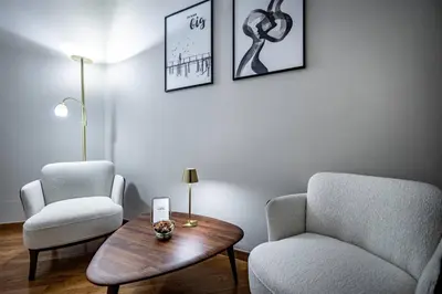 Area soggiorno di YD Comfort & Style in Central Florence 3BR Apartment