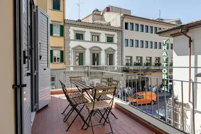 Balcone o terrazza di Oricellari Apartment by Mamo Florence
