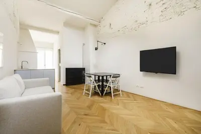 TV o dispositivi per l'intrattenimento presso Elegant Apartment in the Heart of Florence