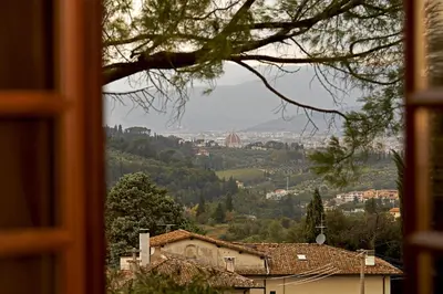 Paesaggio naturale nelle vicinanze della villa