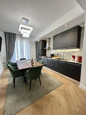 Cucina o angolo cottura di Attico di lusso elegante e moderno