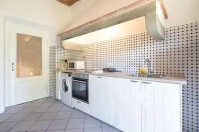 Cucina o angolo cottura di Florence Large Frescoed Apartment