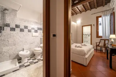 Bagno di Borgo Pinti Medieval Apartment