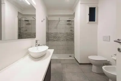 Bagno di Brand new apartment in the heart of Florence by MMega