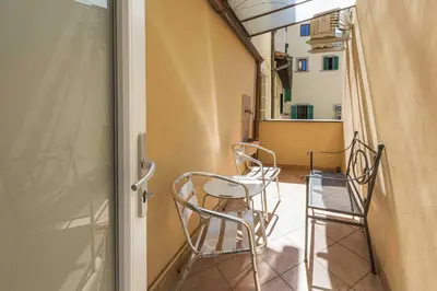 Balcone o terrazza di Brand new apartment in the heart of Florence by MMega