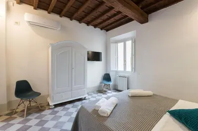 Letto o letti in una camera di Keys of Italy -F6 Santa Croce one bedroom flat