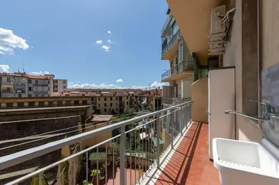 Balcone o terrazza di Un Nido di Charme in Florence-Tramvia Parking