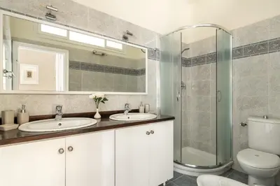Bagno di Augustus Florence Borgo Pinti 3 min Duomo