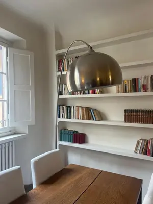 Biblioteca nell'appartamento