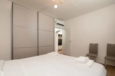 Letto o letti in una camera di I Fragoli a Sant'Ambrogio Apartments Florence