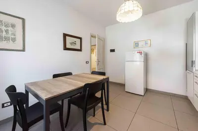 Cucina o angolo cottura di Libertà 3 bedrooms by MMega