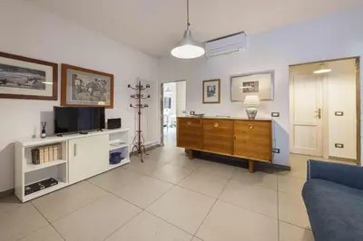 TV o dispositivi per l'intrattenimento presso Libertà 3 bedrooms by MMega