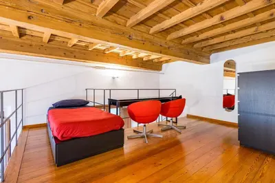 Letto o letti in una camera di Tower inn 2