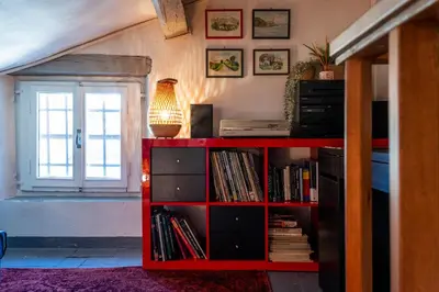 Biblioteca nell'appartamento