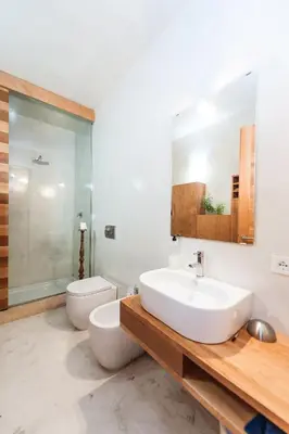 Bagno di Basement Art Bedroom
