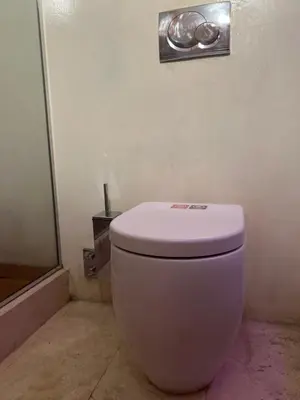 Bagno di Basement Art Bedroom