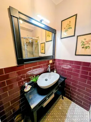 Bagno di Florence in the Window