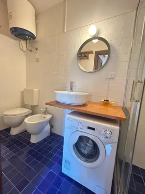 Bagno di Florentine rooftop apartment - FlorenceHospitality