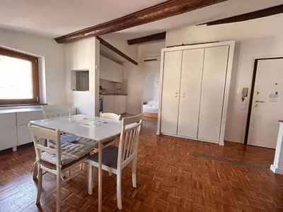 Cucina o angolo cottura di Florentine rooftop apartment - FlorenceHospitality