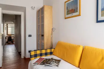 Area soggiorno di Borgo la Croce 1830 Heritage Apartment