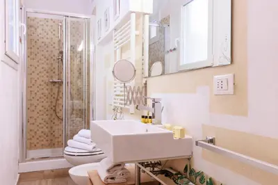 Bagno di Cozy House in Pepi Street