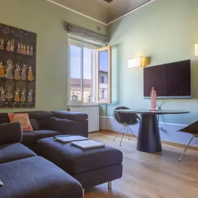 Romantic Florence City Center Suite