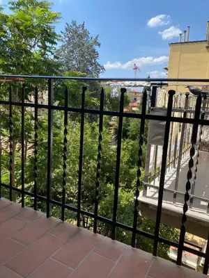 Balcone o terrazza di Charming Florence Apartment in Historic Building No Elevator
