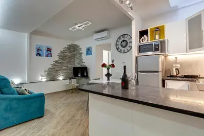Cucina o angolo cottura di Barnaba Apartment by Mamo Florence