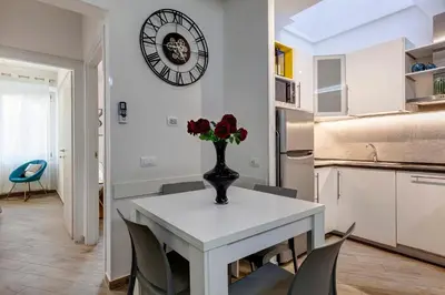 Cucina o angolo cottura di Barnaba Apartment by Mamo Florence