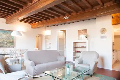 Area soggiorno di Tornabuoni Classic Apartment