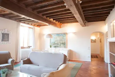 Area soggiorno di Tornabuoni Classic Apartment