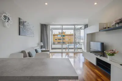 TV o dispositivi per l'intrattenimento presso Modern Penthouse with Terrace and Parking