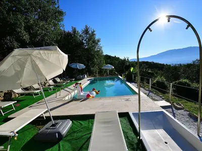 Piscina di Apartment with pool, Rignano o nelle vicinanze