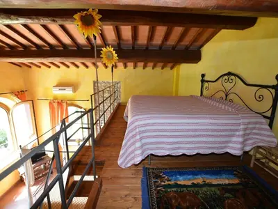 Letto o letti in una camera di Apartment with pool, Rignano