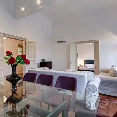 Nerone Apartment by Mamo Florence
