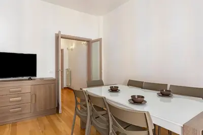 TV o dispositivi per l'intrattenimento presso GuestHost - Ponte Vecchio Charming Apartments