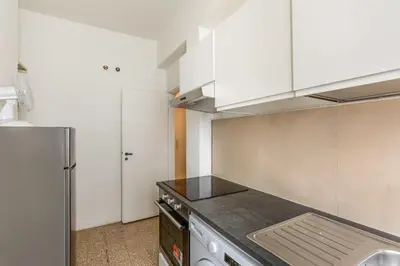 Cucina o angolo cottura di GuestHost - Ponte Vecchio Roomy Apartment