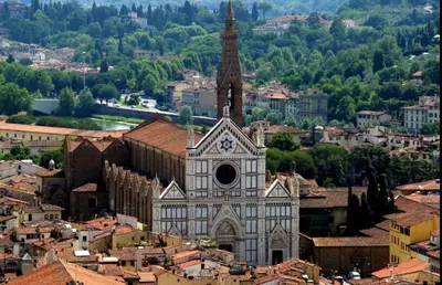 Vista generica su Firenze o vista sulla città dall'interno dell'appartamento