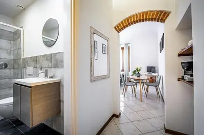 Cucina o angolo cottura di Pepi Suite 65 - Historical Apartment in Florence