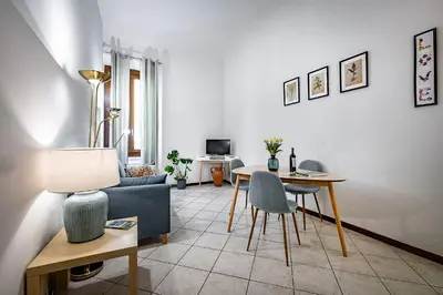 TV o dispositivi per l'intrattenimento presso Pepi Suite 65 - Historical Apartment in Florence