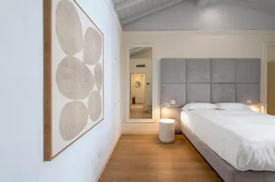 Letto o letti in una camera di Elegant Apartments Near The Duomo